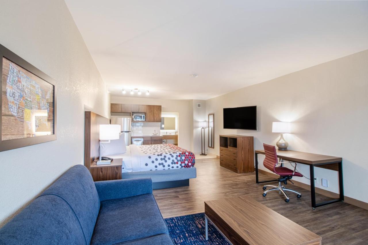 Econo Lodge Inn & Suites Foley-North Gulf Shores מראה חיצוני תמונה