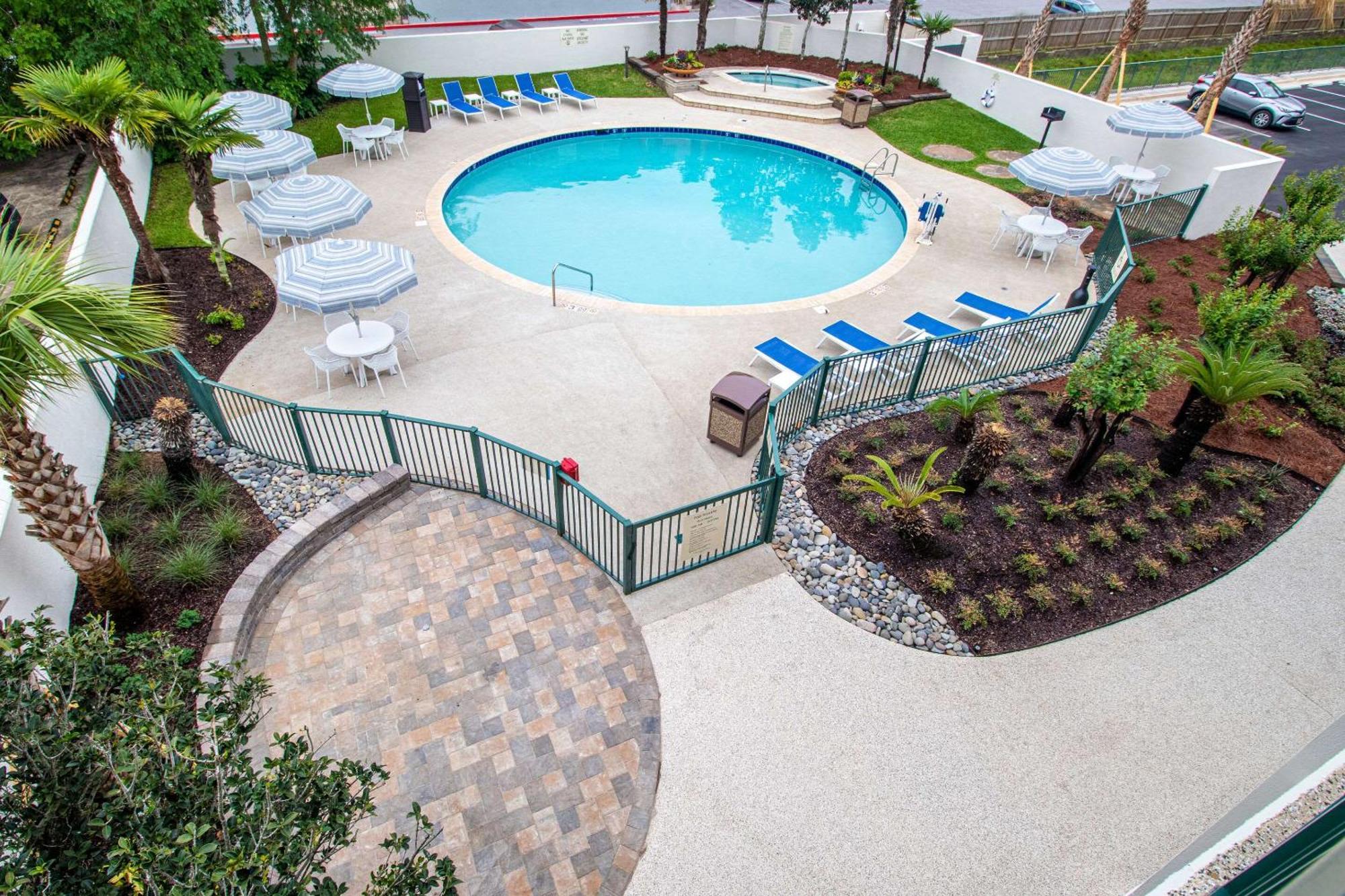 Econo Lodge Inn & Suites Foley-North Gulf Shores מראה חיצוני תמונה