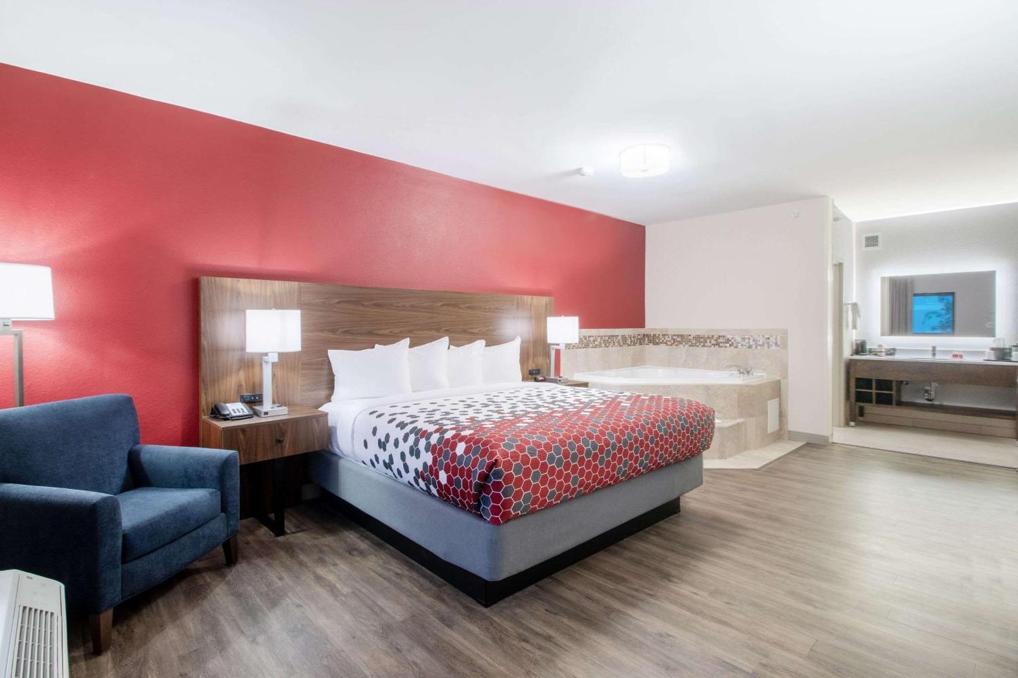 Econo Lodge Inn & Suites Foley-North Gulf Shores מראה חיצוני תמונה